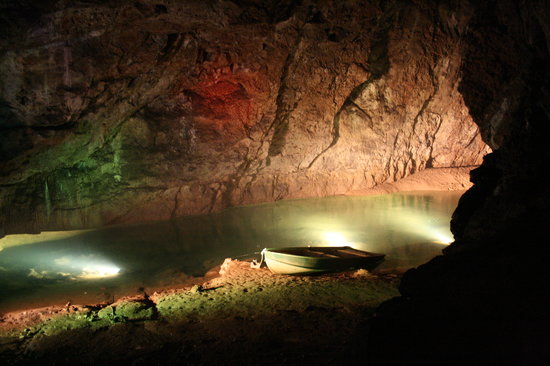 inside-the-caves